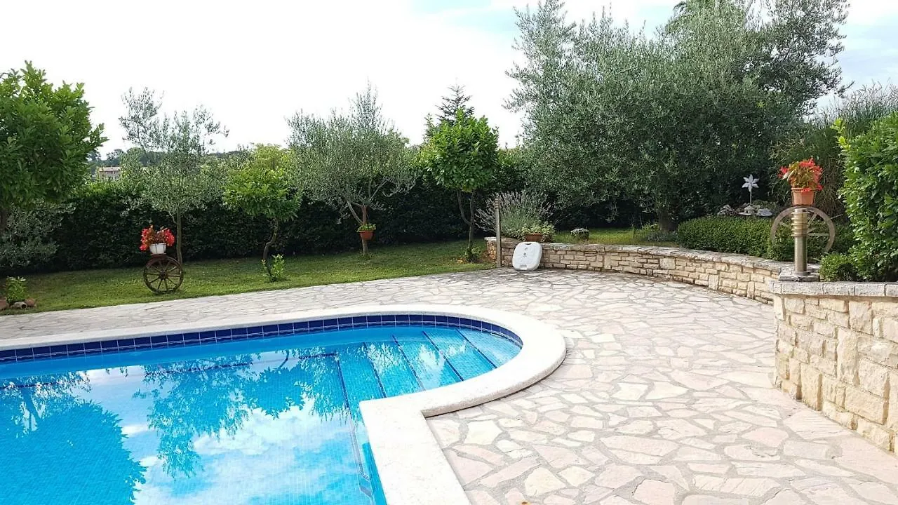Villa Noela Pula 0*,  Croatia
